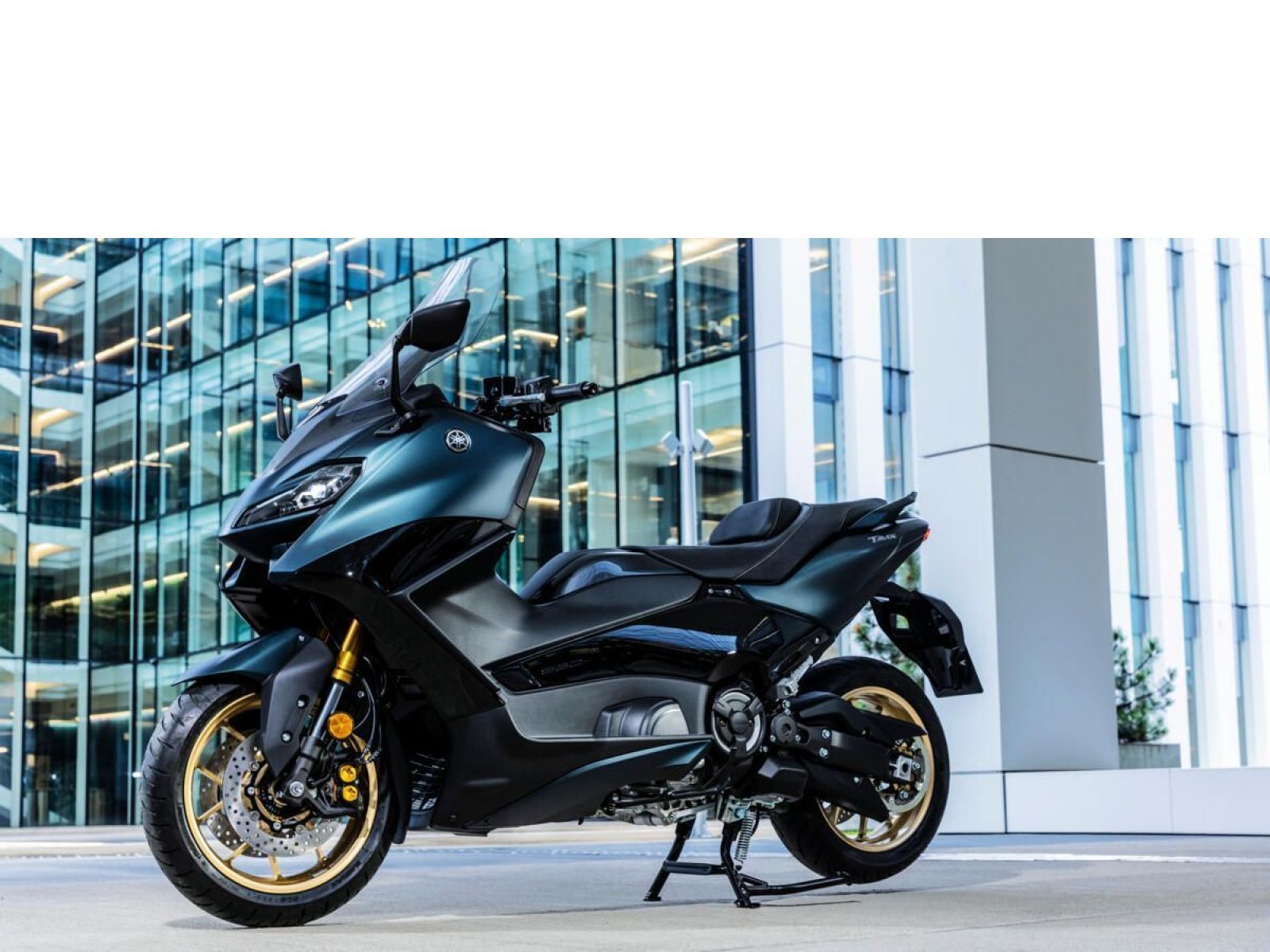 Скутер Yamaha TMax Tech MAX - Tech Black '2023